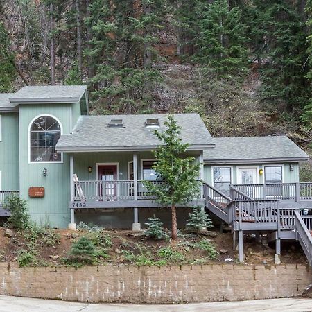 Yosemite Sierra Blossom Yosemite West Exterior photo